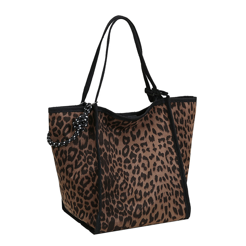 Torba preko ramena s leopard uzorkom, Oxford platno, stil putovanja za razonodu, magnetno zatvaranje, unutarnji laminirani džep sa zatvaračem