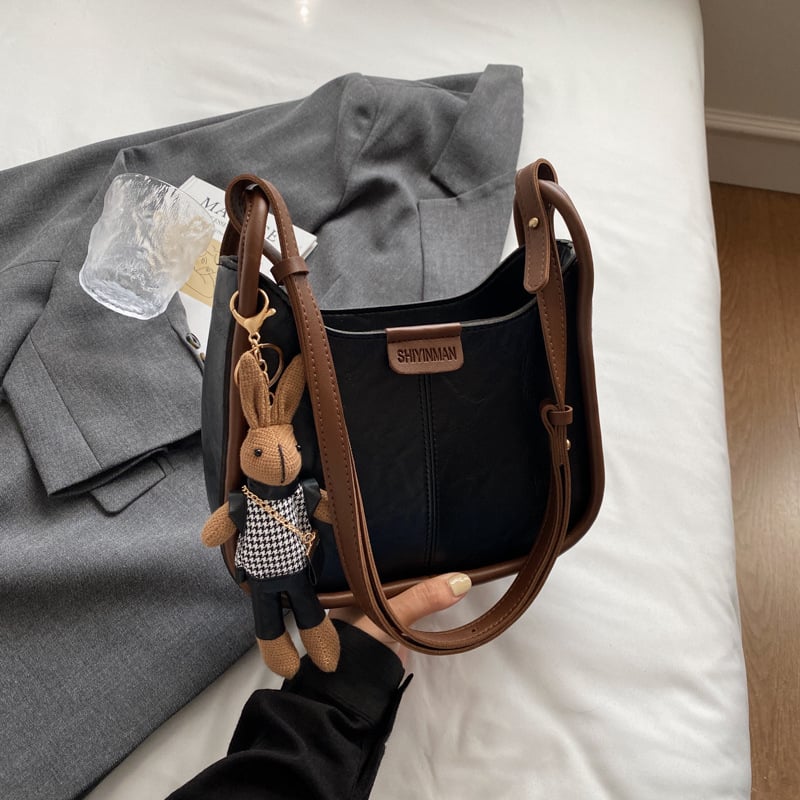 Torba za ramena PU, gradska jednostavnost, horizontalno kvadratni oblik, otvaranje na zip, podstava od poliestera, jesen 2024