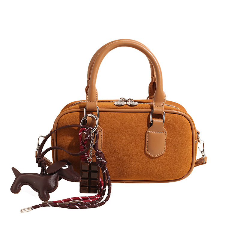 Ženska bowling torba u korejskom stilu, oblik jastuka, od velura, preko ramena i crossbody remenom, retro mat završnica
