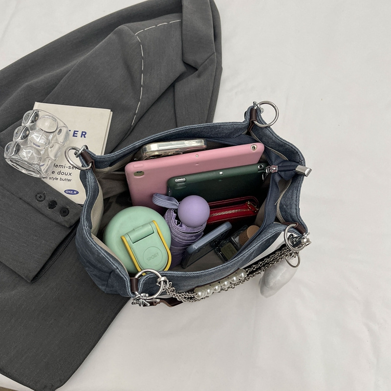 Ženska tote torba s elegantnim dizajnom, velikim kapacitetom, za svakodnevnu upotrebu