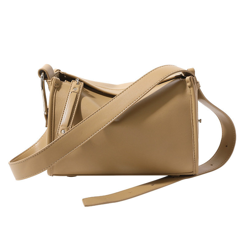 Crossbody torbica s oblikom jastuka, PU koža, urbani minimalistički stil, skriveni džep na zatvarač, džep za telefon i pregradnim džepom