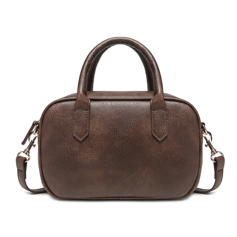 Ženska crossbody torba — PU materijal; zatvaranje na zip; jastukasti oblik; trodimenzionalni vanjski dio; poliester podstava; retro stil; velik kapacitet