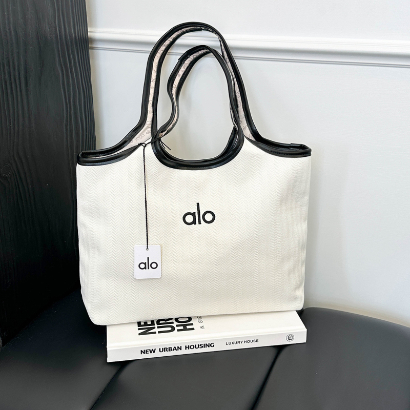 Ženska tote torba za putovanja, platnena tkanina, vertikalni kvadratni oblik, magnetno zatvaranje, unutarnja kapsa za telefon