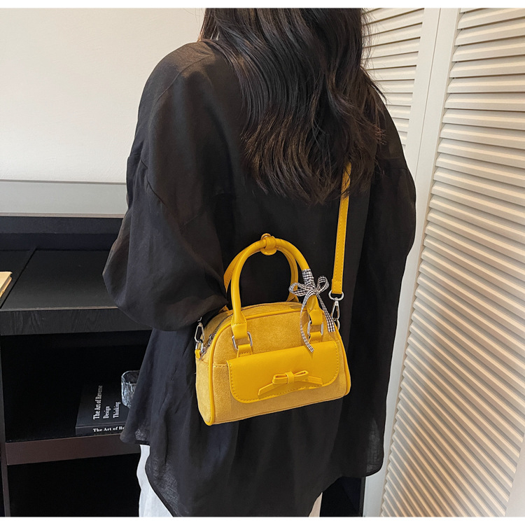 PU koža retro ženska torbica, kvadratnog oblika, zatvarač, poliester podstava, unutarnji džep sa zipom