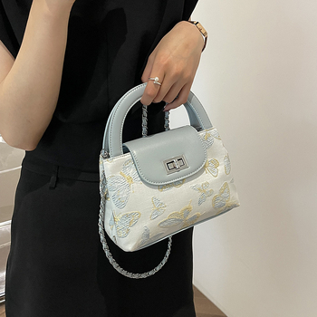 PU crossbody torbica – gradski jednostavan stil, vodoravni kvadratni oblik, zatvaranje kopčom, podstava od poliestera