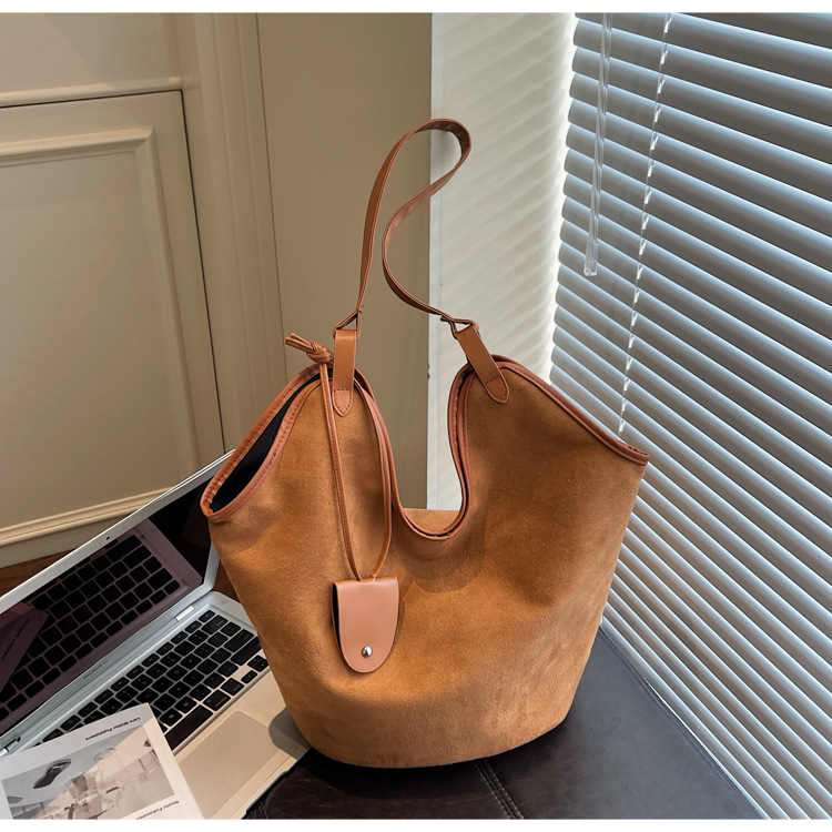Ženska torba preko ramena od Deerskin kože, horizontalnog kvadratnog oblika, PU podstava, zatvarač, laminirani unutarnji džep