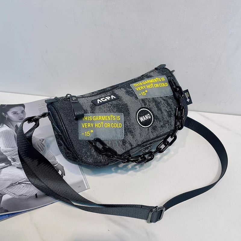 Džins crossbody torba s debelim lančanim remenom, zatvaračem i unutarnjim džepovima