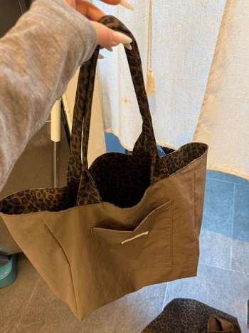 Ženska tote torba s leopardim uzorkom, dvostranska platnena torba, otvoreni vrh, džep za telefon, dvostruke ručke
