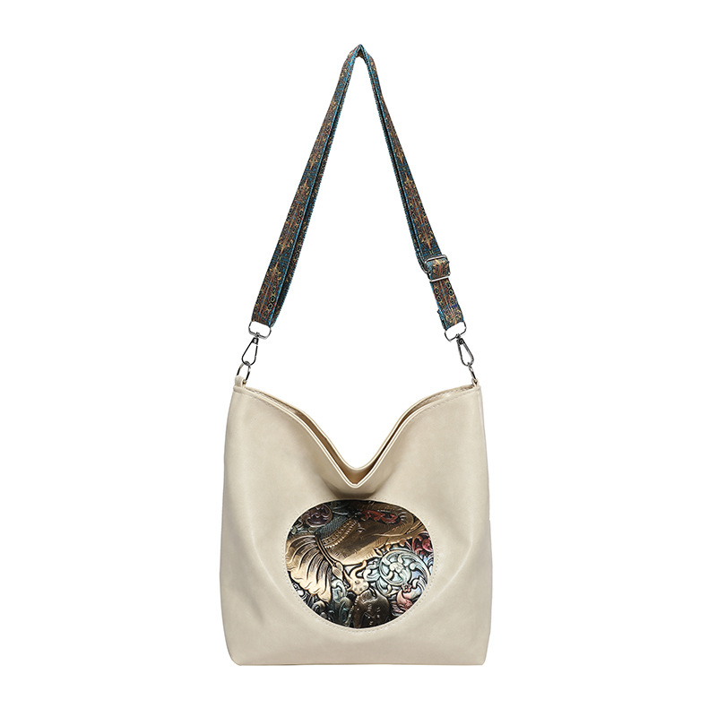 Geantă de umăr tip tote — PU piele moale; formă verticală pătrată; închidere cu fermoar; buzunar interior cu fermoar; bretea simplă