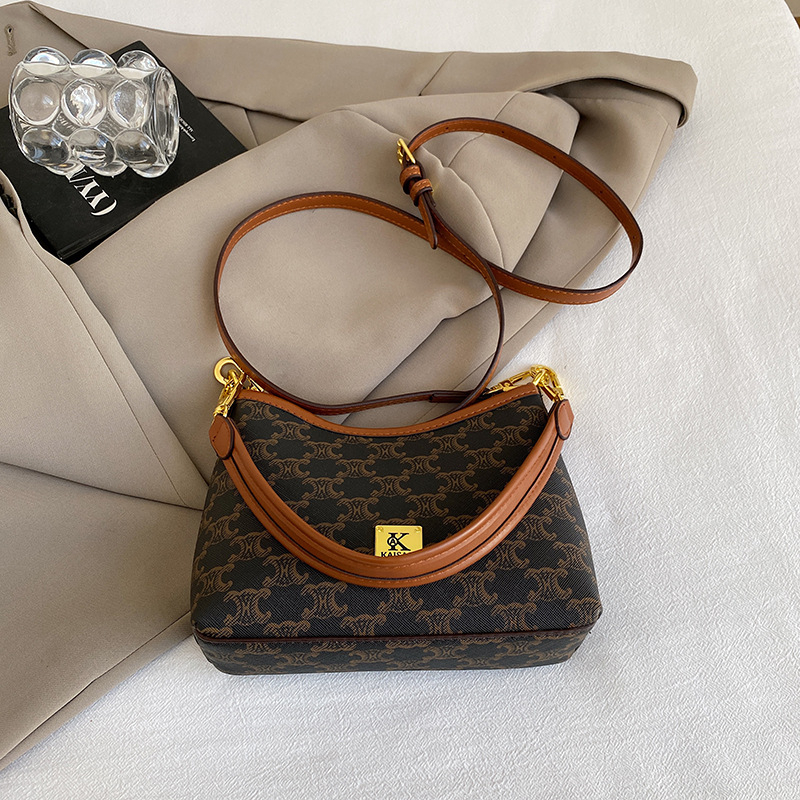 Geantă de subraț din PU, formă orizontal pătrată, închidere cu fermoar, buzunar ascuns cu fermoar și buzunar pentru telefon