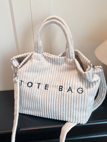 Corduroy Crossbody válltáska, Street style, mágneses zár, belső cipzáros zseb, poliészter bélés, horizontális négyszögletes forma, ősz 2025