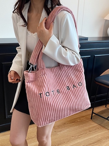 Corduroy Crossbody válltáska, Street style, mágneses zár, belső cipzáros zseb, poliészter bélés, horizontális négyszögletes forma, ősz 2025