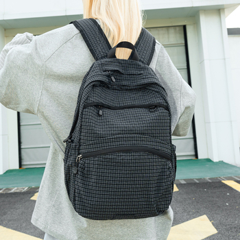 Nylon plecaku vīriešu/abi, 20–35L, piemērots 14 collu klaviatūrai, elpojošs, izliektas plecu siksnas brīvā laika ceļojumiem