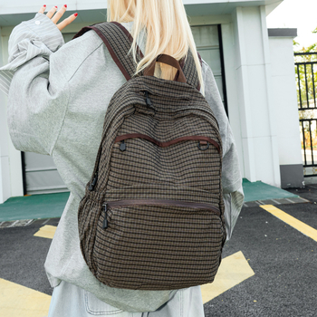 Nylon plecaku vīriešu/abi, 20–35L, piemērots 14 collu klaviatūrai, elpojošs, izliektas plecu siksnas brīvā laika ceļojumiem