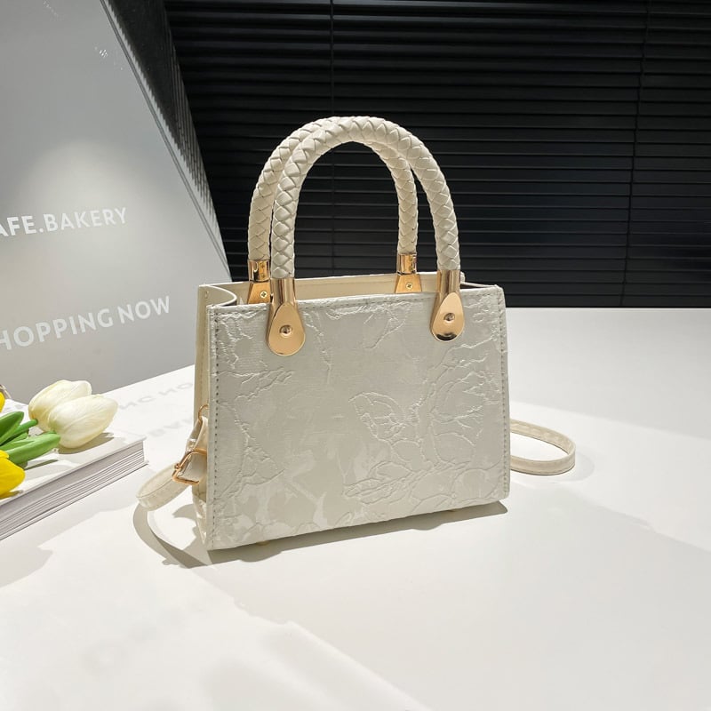 Ženska crossbody torba, horizontalnog kvadratnog oblika, PU materijal, zatvarač, poliester podstava, džep za mobitel