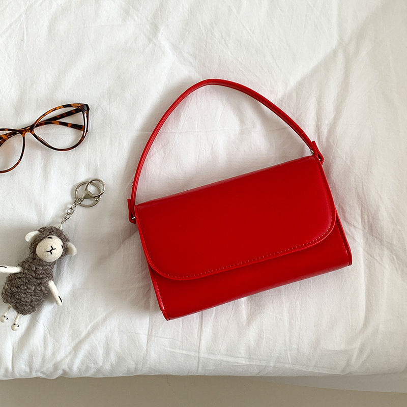Mala kvadratna crossbody torba — PU materijal, gradski minimalistički stil, horizontalni kvadratni oblik, unutarnja pretinica sa zipom i ID pretinica, Ljeto 2025
