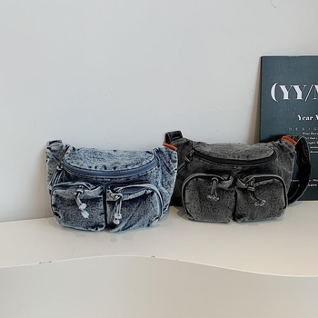 Crossbody torba od denima — gradski stil, zatvarač, vodoravno kvadratnog oblika