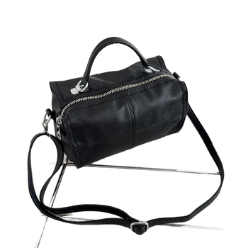 Crossbody táska, PU anyag, utcai divat, kis négyszögletes sziluett, cipzáras nyitás, belső cipzáras zseb és telefontartó zseb, laza szerkezet, egy vállpánt