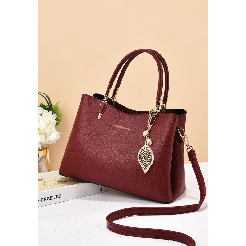 Női válltáska - városi egyszerű stílus, PVC, vízszintes négyzet alakú forma, cipzáros nyitás, belső rekeszek (zip, telefon, ID)