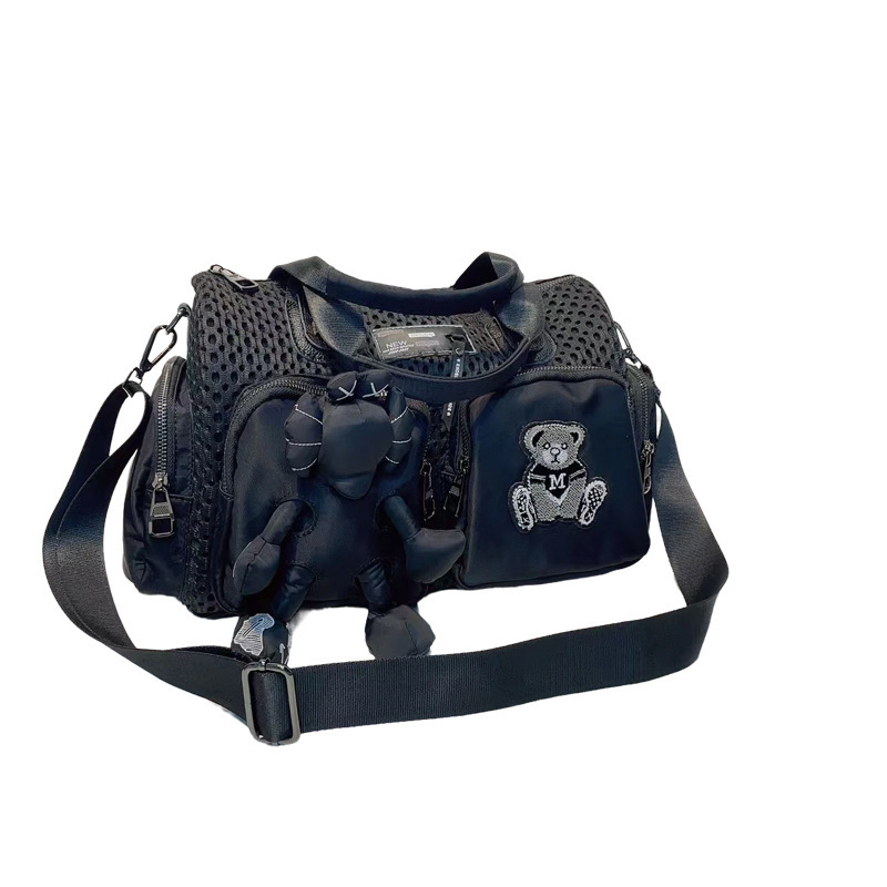 Denim ženska torbica s zatvaračem na zip, trodimenzionalni dizajn, tri naramenice, poliester podstava, unutarnji džep sa zipom i džep za telefon