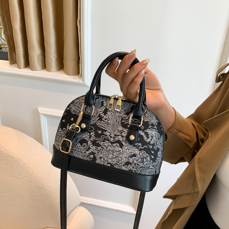 PU školjkasta torbica – gradski stil, torba za rame ili crossbody sa zatvaračem, džep za telefon