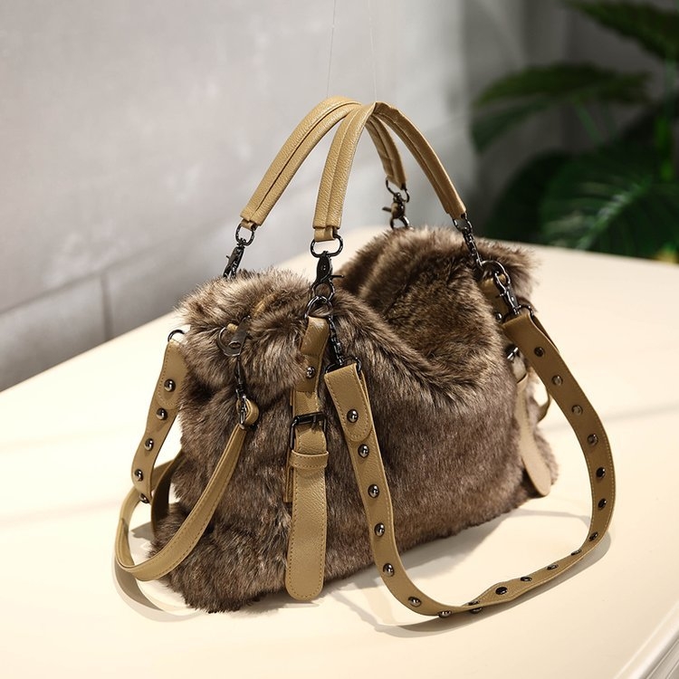 Pliš Crossbody torba za žene — svjež i sladak stil, gradska torba, zatvarač, unutarnja struktura: džep za ID, džep za prijenosno računalo, džep za kameru