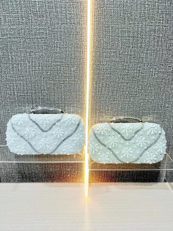 Малка квадратна клъч-чанта с джоб за телефон, твърда конструкция, полиестер