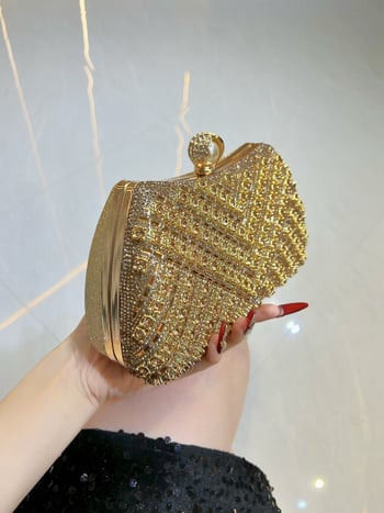 Чанта за ръка с кристални украси, полиестерен материал, кофообразна форма, верижна презрамка, закопчаване с катарама