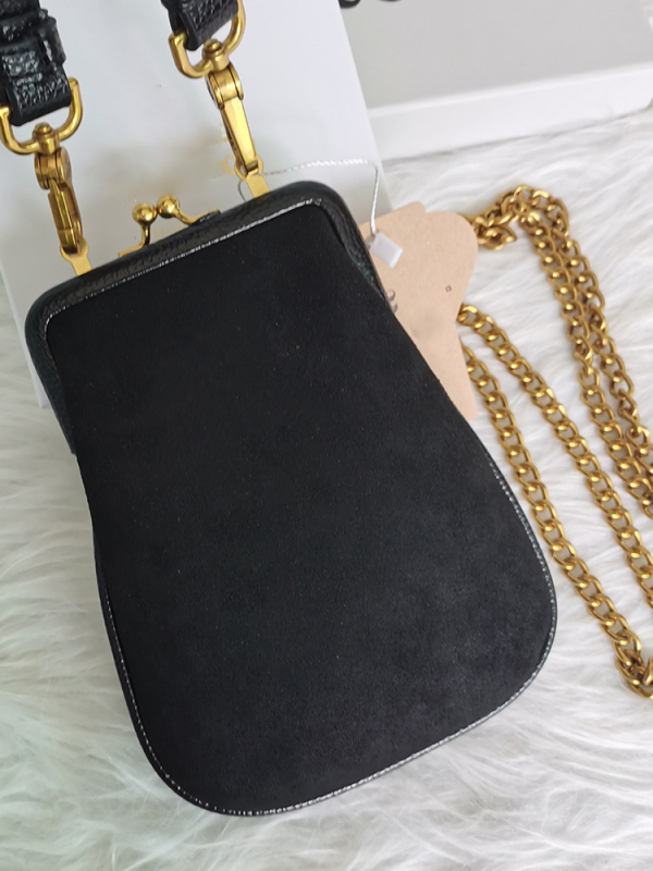 Velúr telefon táska hímzéssel, friss és édes stílus, négyzet alakú crossbody oldaltáska lánccal, 2024 tavasz