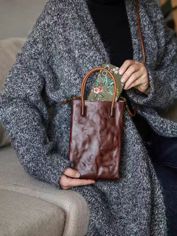 Tote torba s džepom za telefon — Urbani stil, PU koža, horizontalni kvadratni oblik, džep za telefon