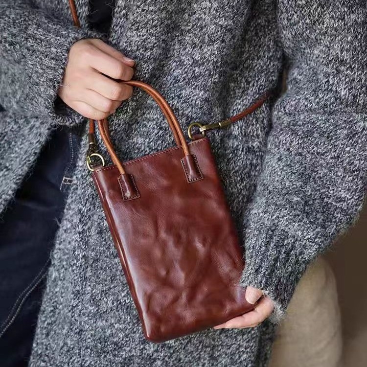 Tote torba s džepom za telefon — Urbani stil, PU koža, horizontalni kvadratni oblik, džep za telefon