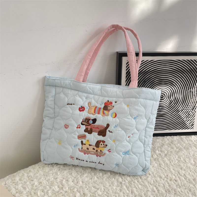 Kutya hímzett tote táska – utcai trend, poliészter, poplin belső, vízszintes négyszög alak, dupla fogantyú