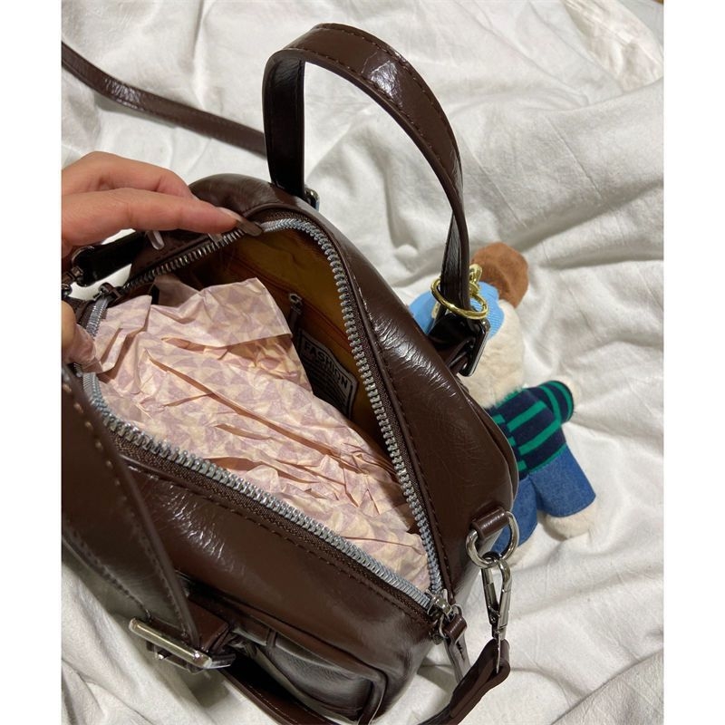 PU crossbody torba, oblik jastuka, zatvarač, poliester podstava, džep za mobitel
