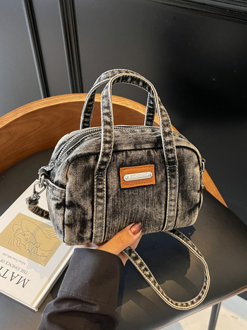 Τσάντα crossbody από denim, μικρό τετράγωνο σχήμα, φερμουάρ, μονός ιμάντας, επένδυση πολυεστέρα