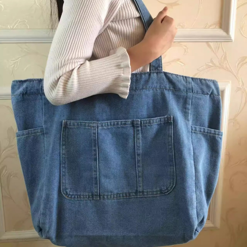 Forest Style Denim Tote táska, mindennapi válltáska, cipzáras zárás, rejtett cipzáras zseb, dupla vállpántok, puha konstrukció