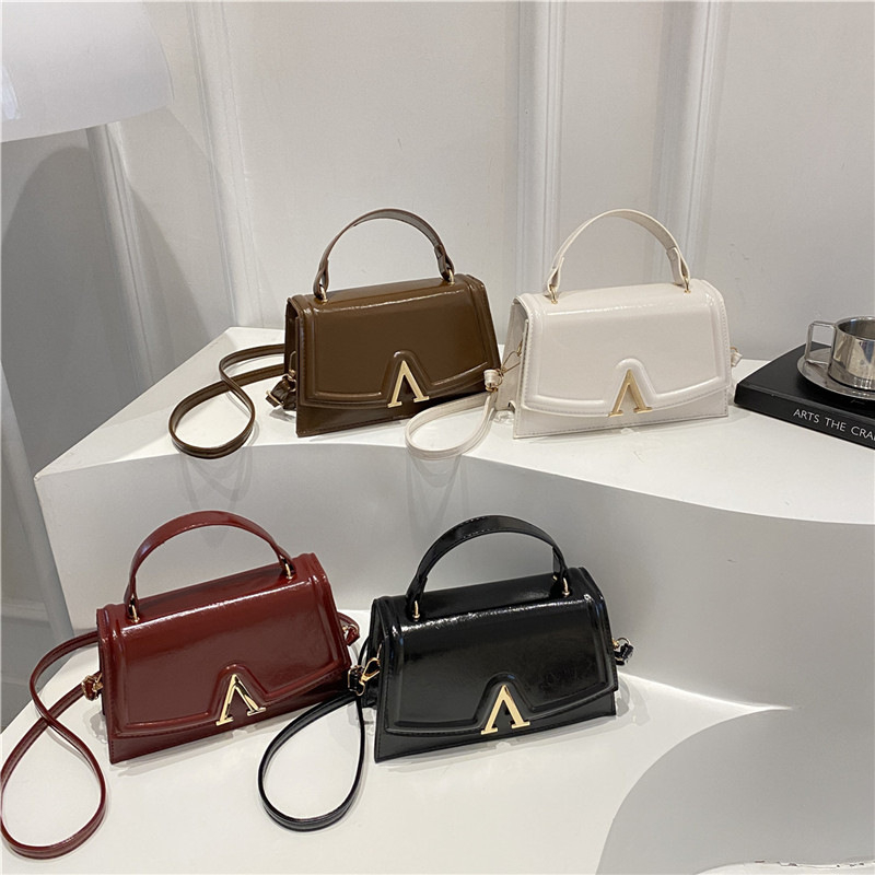 Ženska mini kvadratna torbica s francuskim stilom i teksturom slova, 2025 casual torba za rame ili crossbody