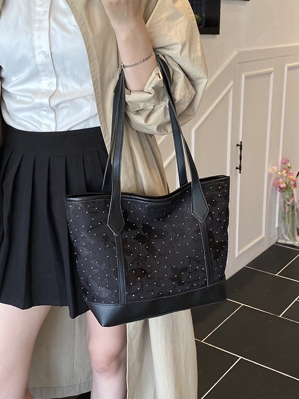 Moderna i svestrana tote torba velikog kapaciteta; trendovski jednostavan uzorak; visokokvalitetna svakodnevna crossbody torba.