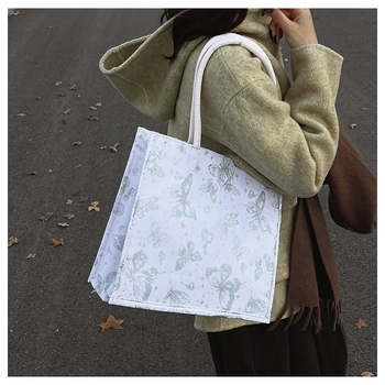 Torba Tote, gradski stil street fashion, najlonski materijal, vodoravni kvadratni oblik, magnetsko zatvaranje