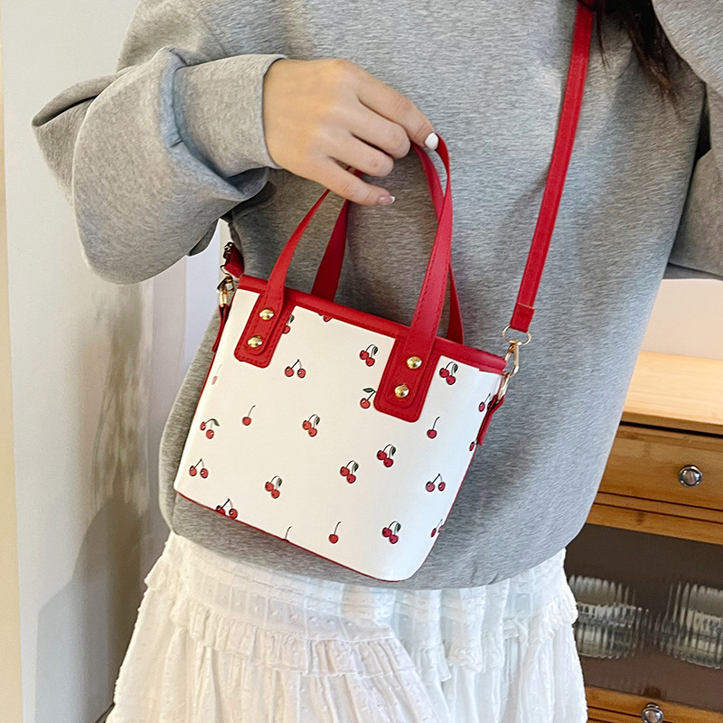 Boku PU bucket bag za žene, s zatvaračem i džepom za telefon