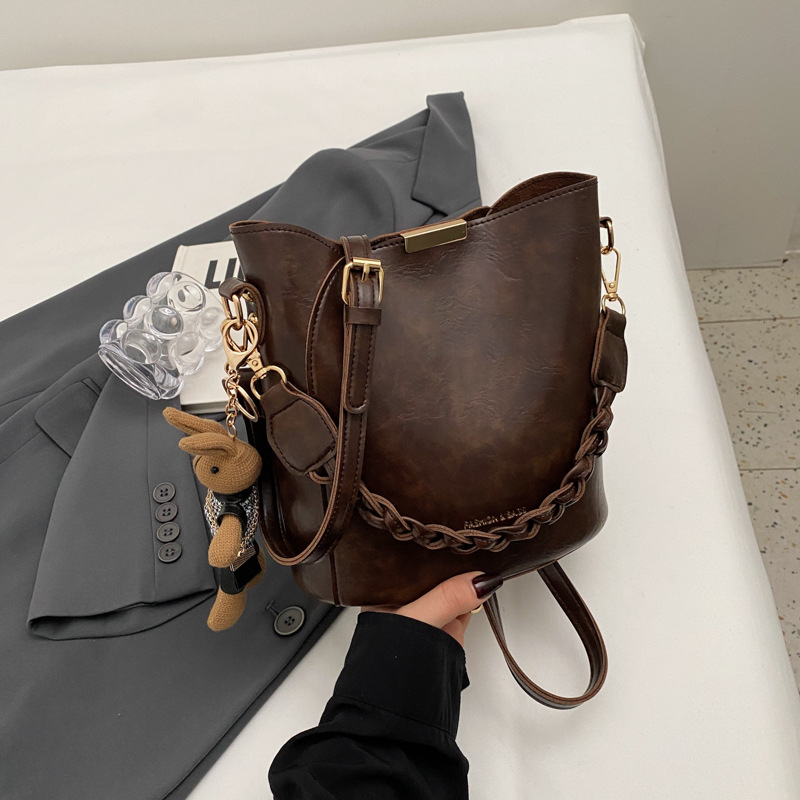 Maillard retro torbica za žene, cilindričnog oblika torba inspirirana košarom za povrće, jesen-zima 2025, svestrana crossbody torba