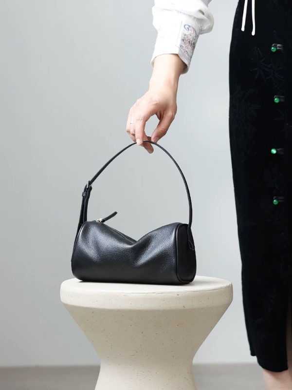 PU cilindrična torbica za olovke sa zatvaračem i jednim remenom za rameno, urbanistički minimalistički stil