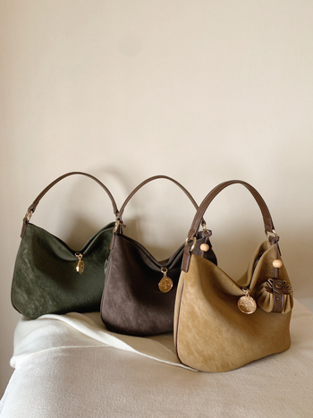 Bucket bag, urban stil jednostavnosti, PU materijal, zatvarač, unutarnja džep sa zatvaračem, horizontalni kvadratni oblik
