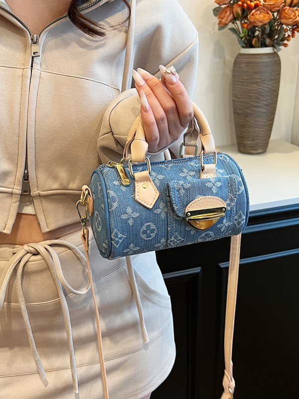 Denim cilindrična crossbody torba s poklopcem, zip zatvaračem i unutarnjim pretincom za telefon