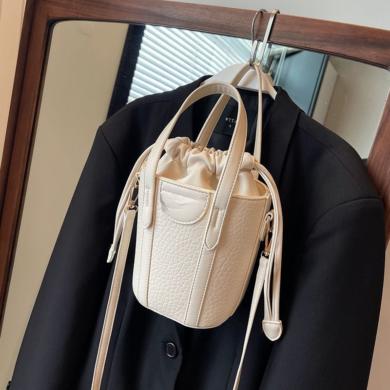 Unisex torba od sintetičke kože, bucket stil, zatvarač na povlačenje šnure, PU podstava