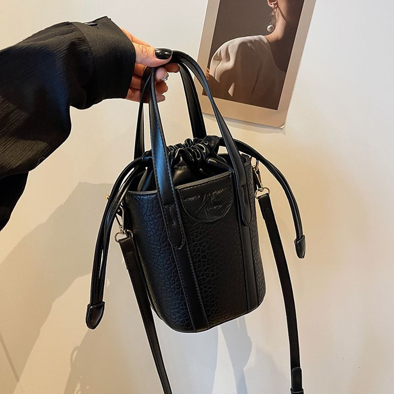 Unisex torba od sintetičke kože, bucket stil, zatvarač na povlačenje šnure, PU podstava