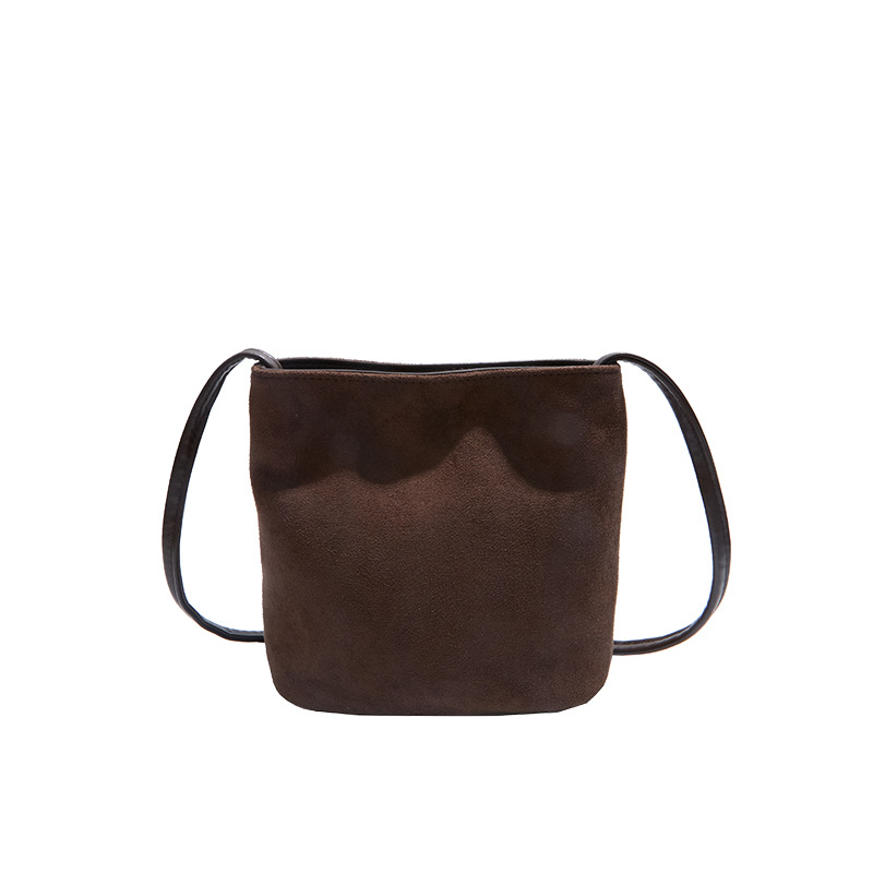 Ženska bucket torba od jelenje kože, ulični stil, horizontalni četvrtasti oblik, magnetsko zatvaranje, skrivena džep s zipom