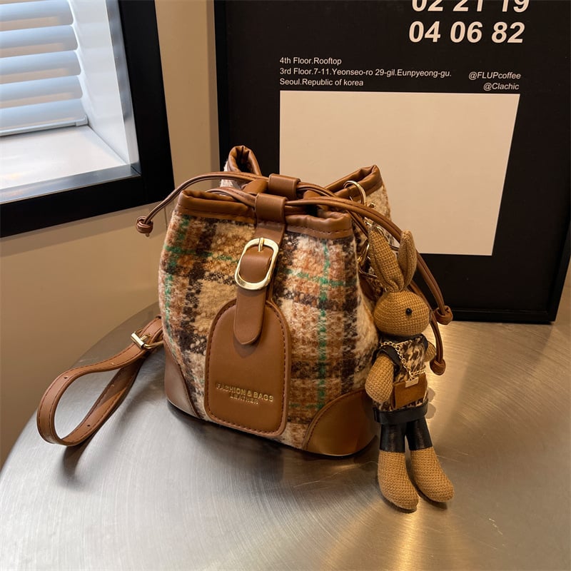 Torba tipa kofa za svakodnevnu upotrebu (Stil: urbana jednostavnost; Materijal: filc; Oblik: torba-kofa; Otvaranje: traka; Podstava: poliester)