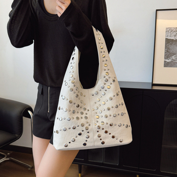 Geantă bucket pentru subraț, în stil street fashion, din PU, formă dumpling, închidere magnetică, buzunar interior cu fermoar și buzunar pentru telefon