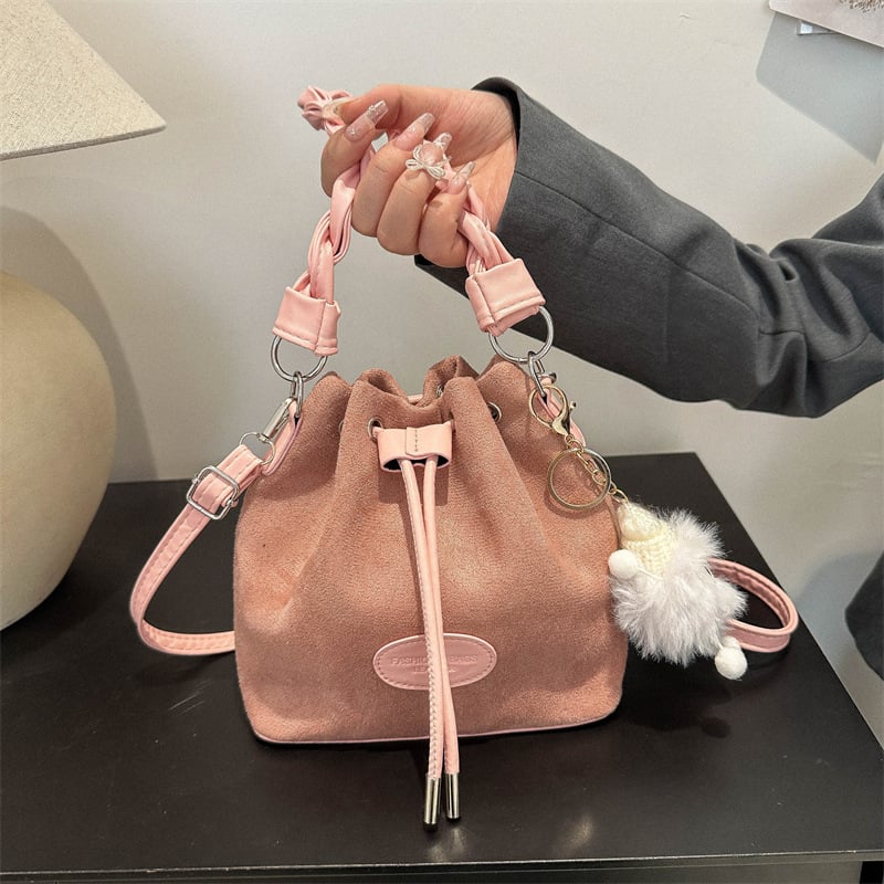 Bucket bag textură frosted, formă verticală pătrată, deschidere cu fermoar, buzunar interior cu fermoar, căptușeală poliester