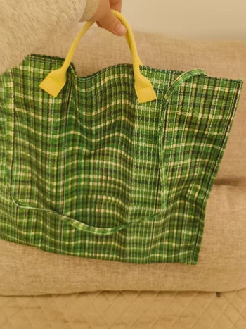 Geantă tote din pânză, stil urban minimalist, siluetă pătrată, deschidere deschisă, căptușeală din poliester